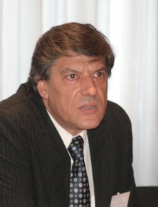 Доц. д-р Антоний Гълъбов