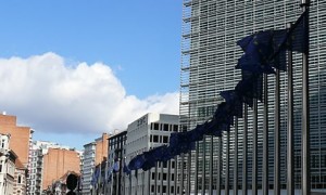 Евродокладът е вот на недоверие към управляващите